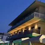 Hotel Galaxias *